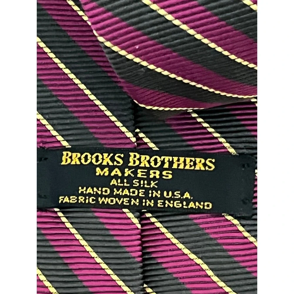 Brooks Brothers Makers All Silk Striped Tie Hand Made in USA Woven in‎ England